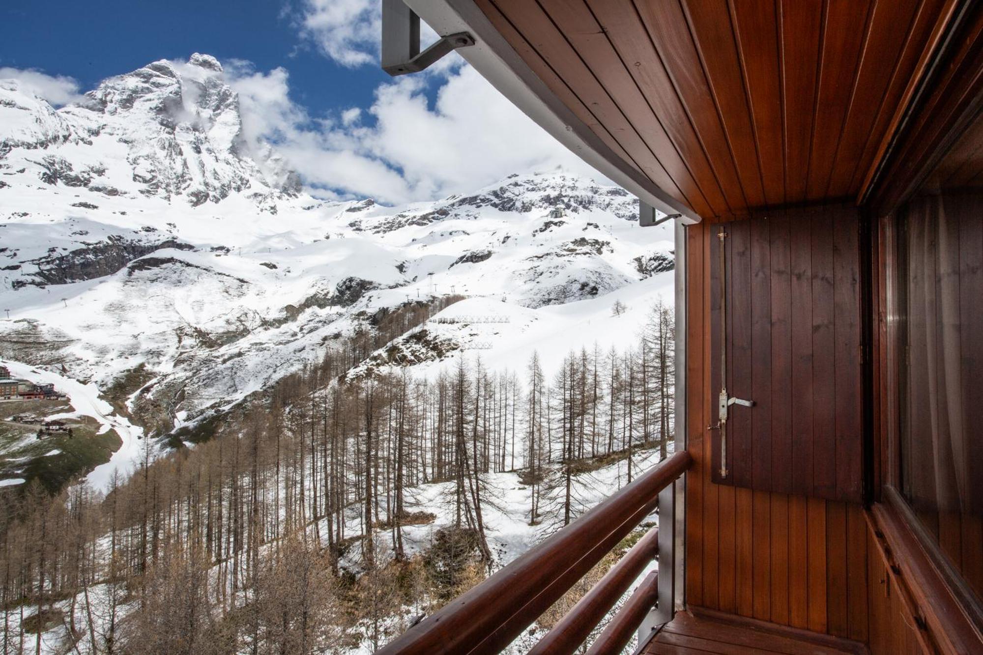 Marcolski Home Breuil-Cervinia Exteriör bild