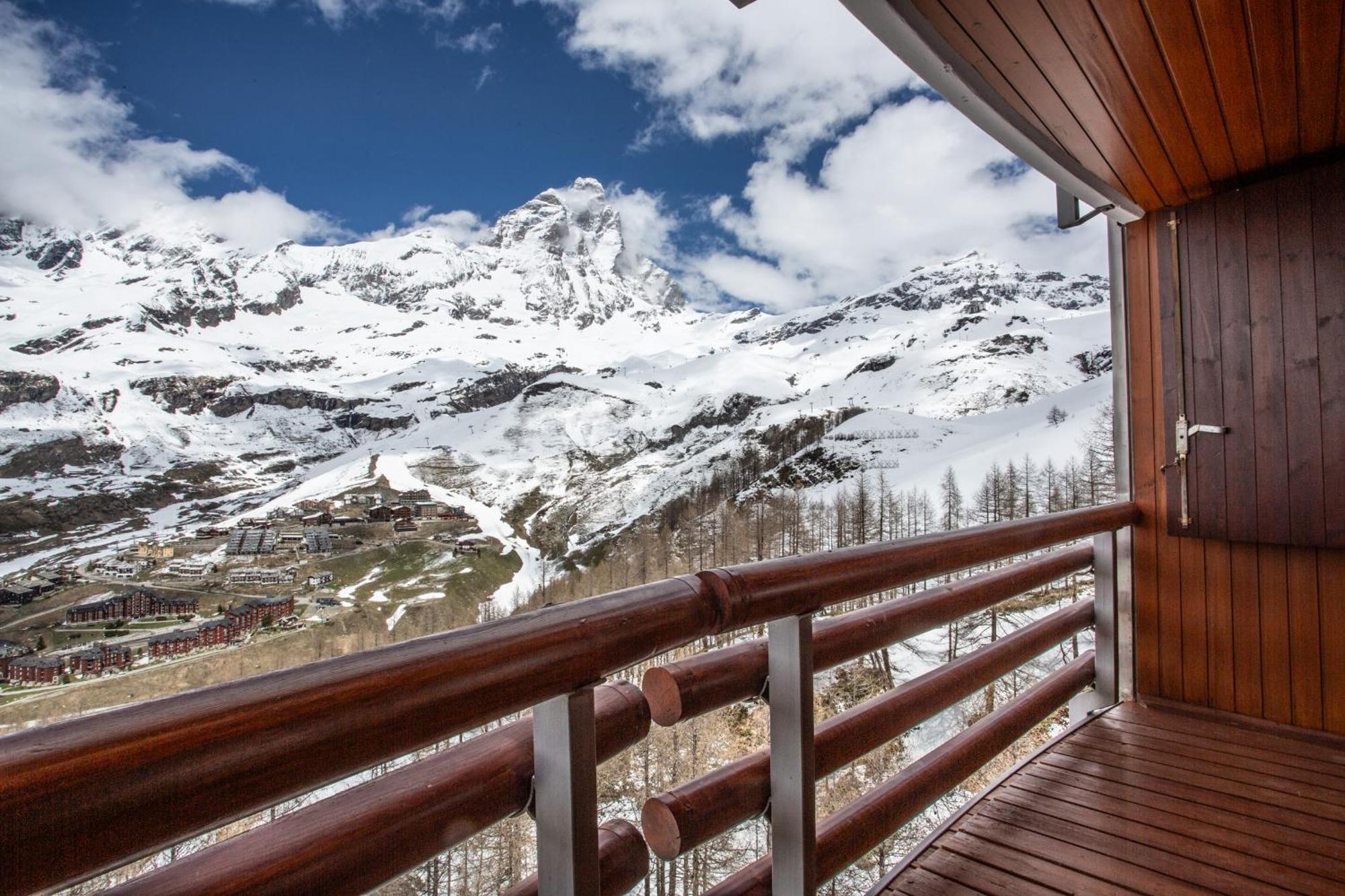 Marcolski Home Breuil-Cervinia Exteriör bild