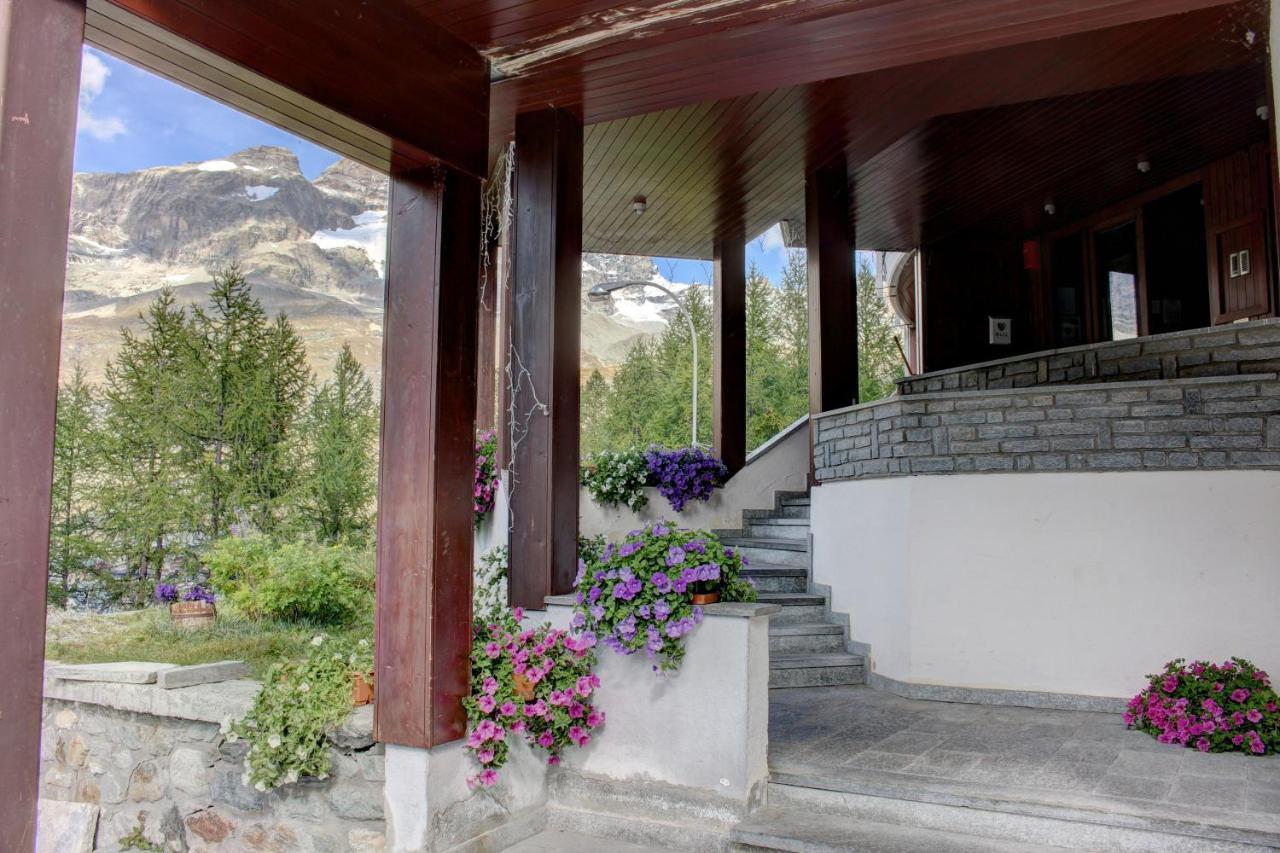 Marcolski Home Breuil-Cervinia Exteriör bild