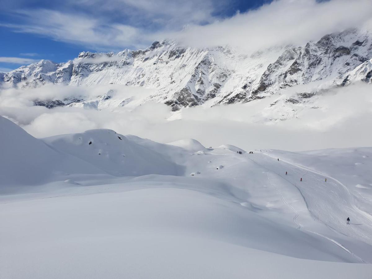 Marcolski Home Breuil-Cervinia Exteriör bild